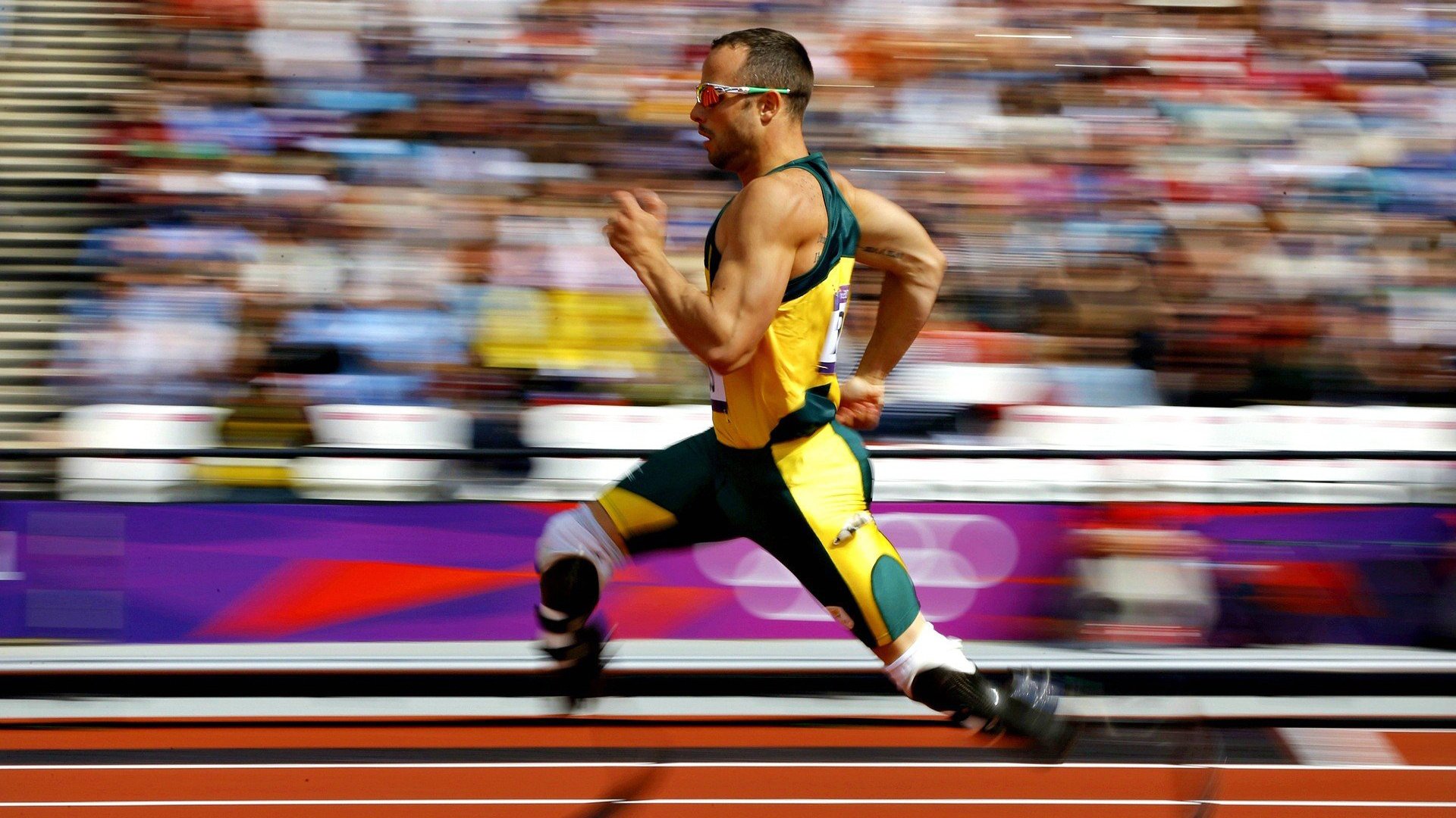 快船险胜尼克斯，系列赛焦点战中乔治三分雨不断，快船签约乔治